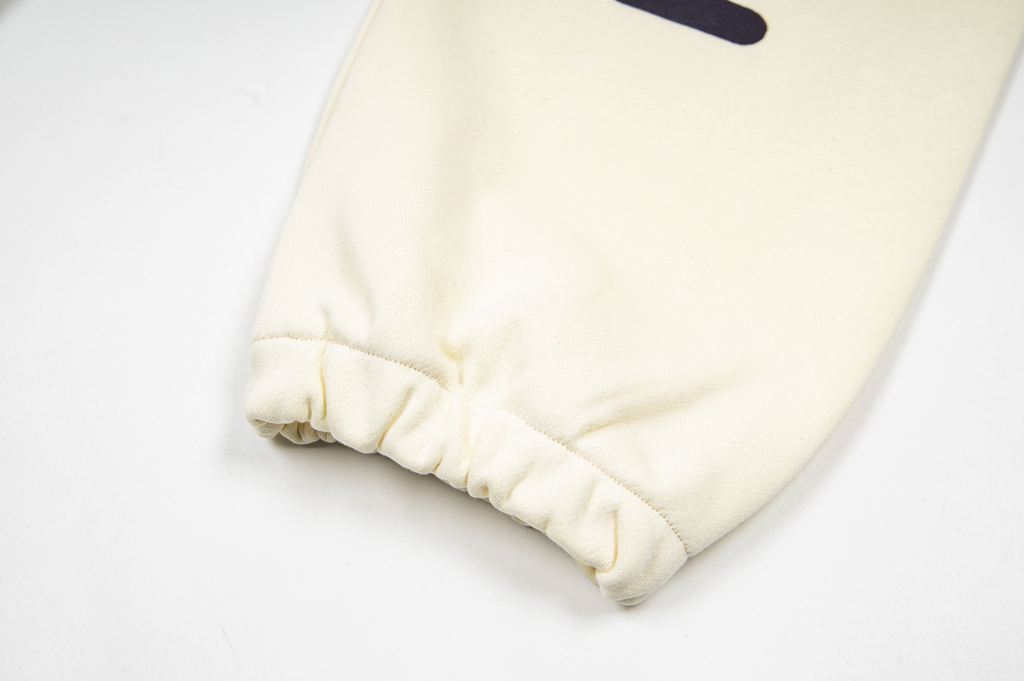©SAINT M×××××× "I LOVE SAINT"Sweatpants in Cream / Off-White.